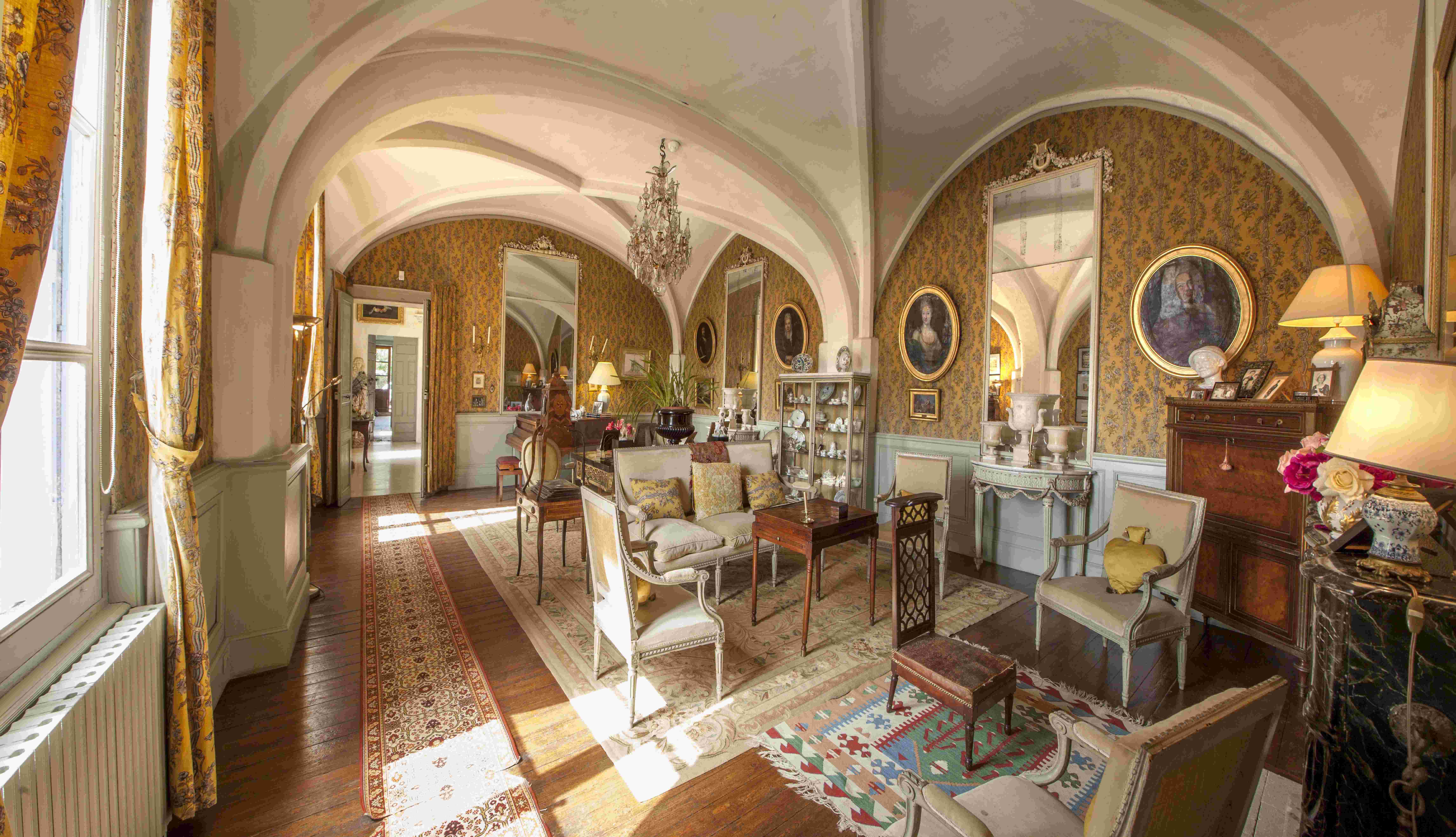 🏰 플로제르그 성(샤토 드 플로제르그)